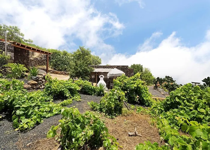 La Casa De Abajo Valverde (El Hierro)
